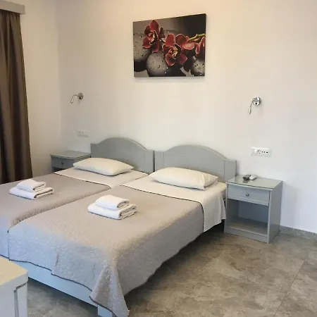 Diogenis Village Mykonos 4* Glastros (Mykonos)